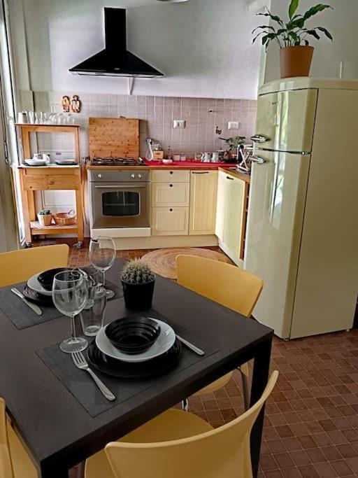 Forti Genova-Free Parking Castellaccio Apartment 2 Eksteriør bilde