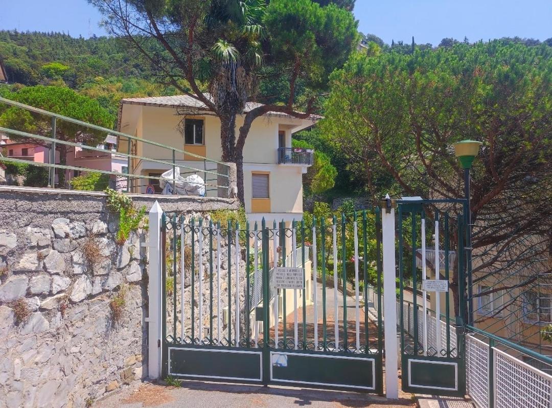 Forti Genova-Free Parking Castellaccio Apartment 2 Eksteriør bilde